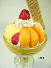 Eisbecher Pfirsich