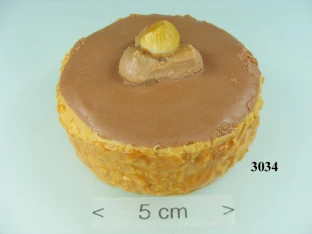 Nuss-Dessert Kunststoffimitation