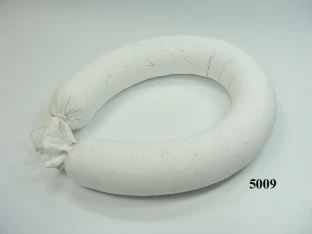 Lebensmittelattrappe Salami-Ring