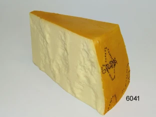 Parmesan-Käse 1/8
