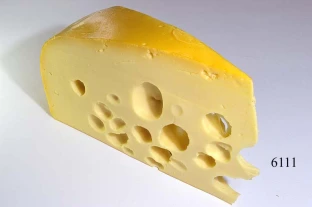 Emmentaler Käse-Stück