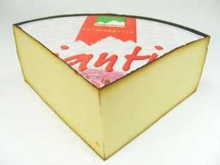 Rotweinkäse Chiantino 1/4