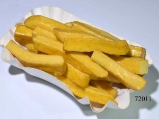 Pommes-Frites-Portion i. Schale