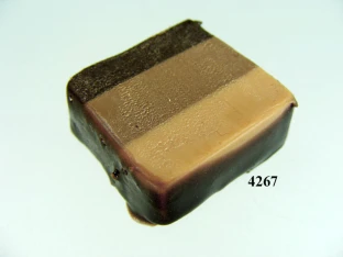 Mehrschicht-Praline (VPE=3 Stück)