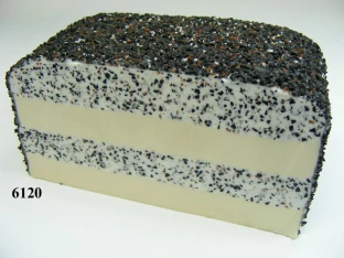 Pfefferkäse angeschnitten