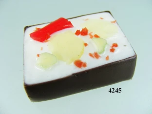 Praline m. Früchten (VPE=2 Stück)